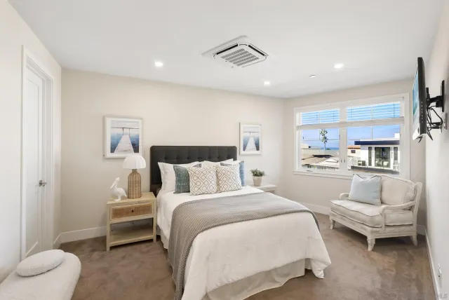 $3,595,000 | 249 Playa Del Norte Street, La Jolla, CA 92037