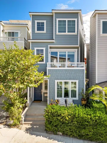 $3,595,000 | 249 Playa Del Norte Street, La Jolla, CA 92037