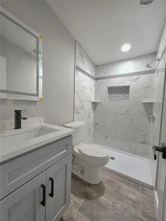 $1,000 | 310 Paddock Street, Unit 3, Willis, TX 77378