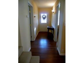 1610 Spring Street Kingsport, TN 37664 - Photo 2 of 12 Foyer area