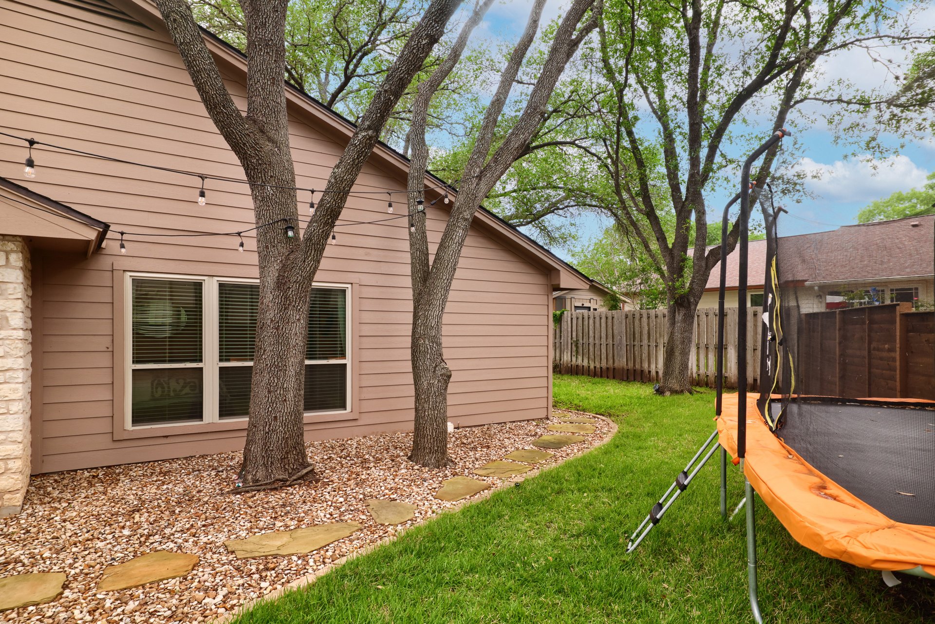 11200 Stormy Ridge Road Austin, TX 78739 - Photo 25 of 26