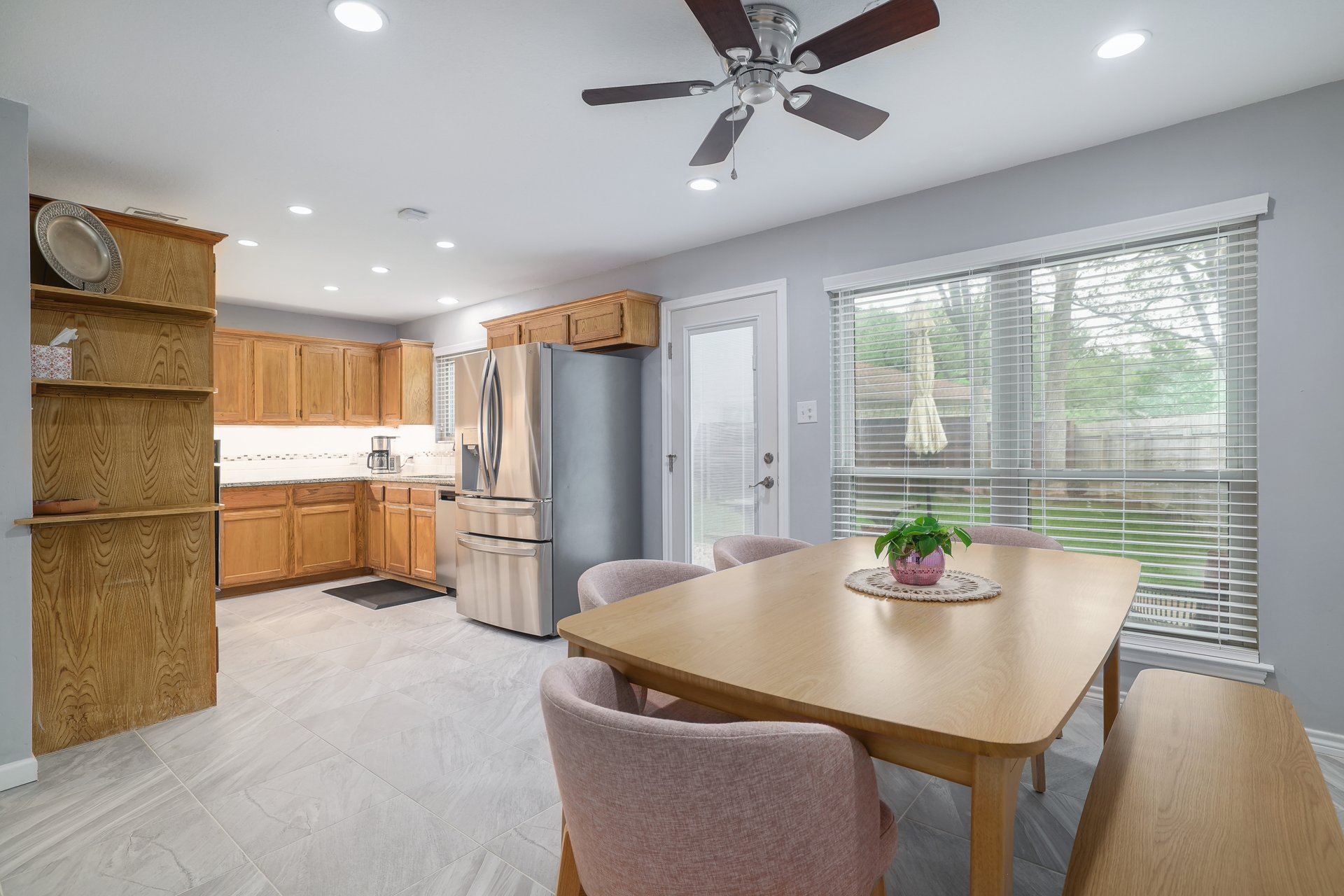 11200 Stormy Ridge Road Austin, TX 78739 - Photo 8 of 26
