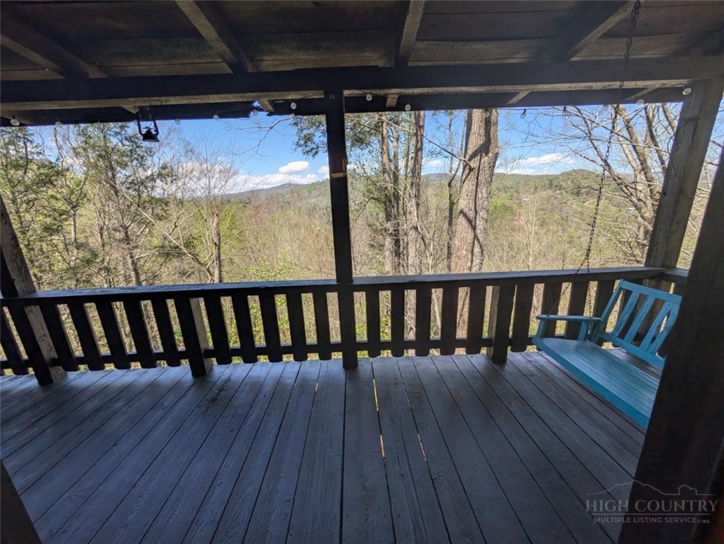 304 McGuire Road Sugar Grove, NC 28679 - Photo 17 of 39