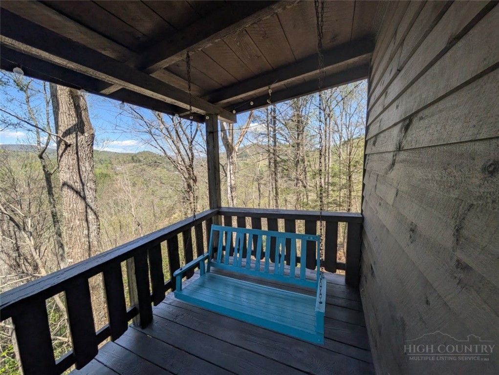 304 McGuire Road Sugar Grove, NC 28679 - Photo 18 of 39