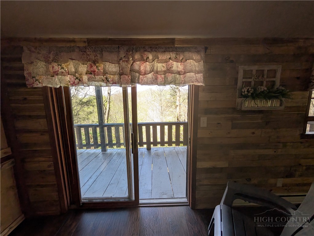 304 McGuire Road Sugar Grove, NC 28679 - Photo 29 of 39