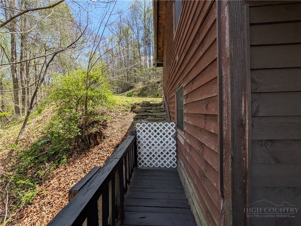 304 McGuire Road Sugar Grove, NC 28679 - Photo 34 of 39