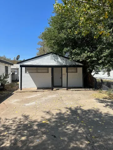 a view of a house with a small space
