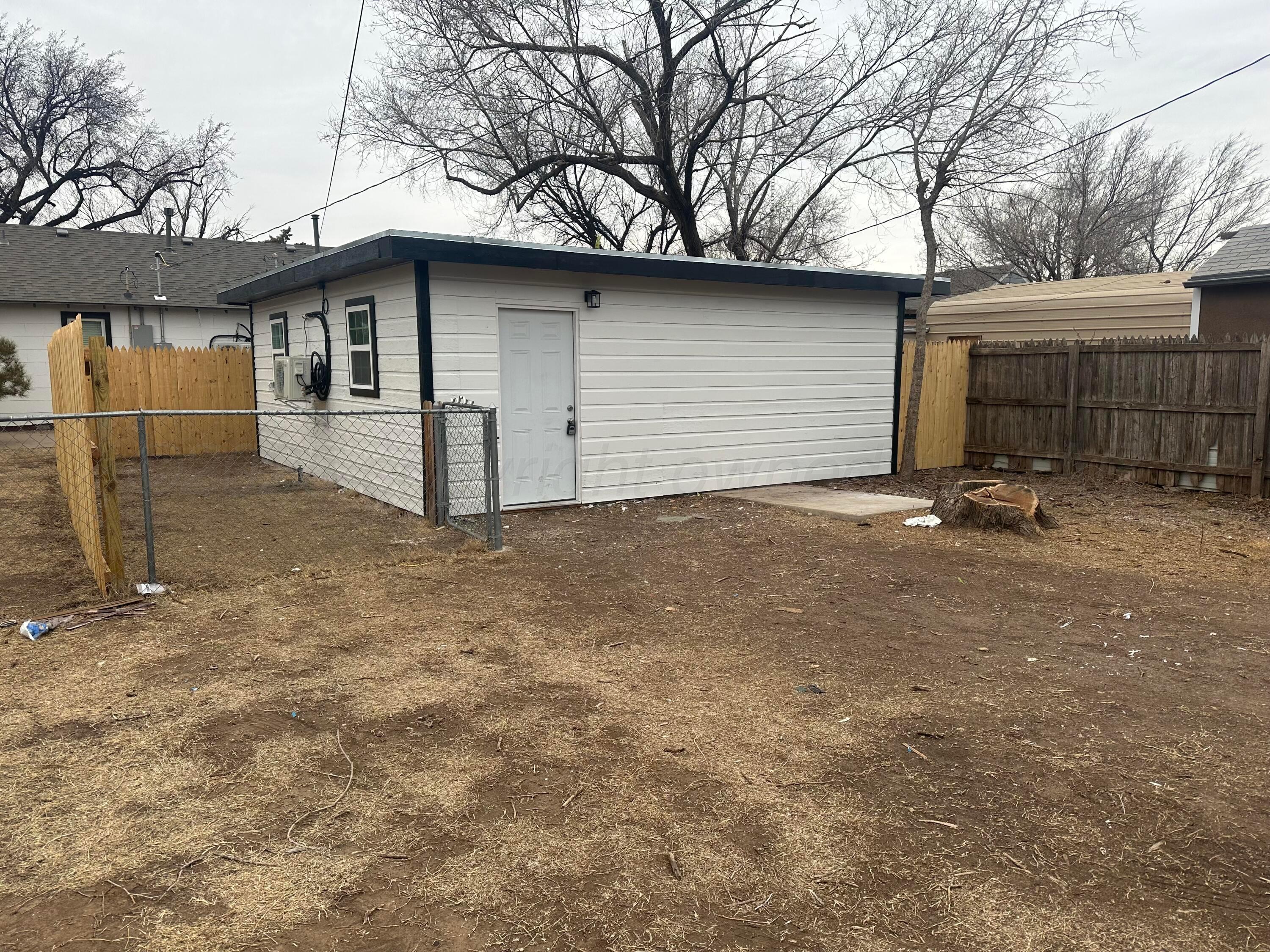 0 Portfolio Package Amarillo, TX 79110 - Photo 8 of 17 a house with trees in the background