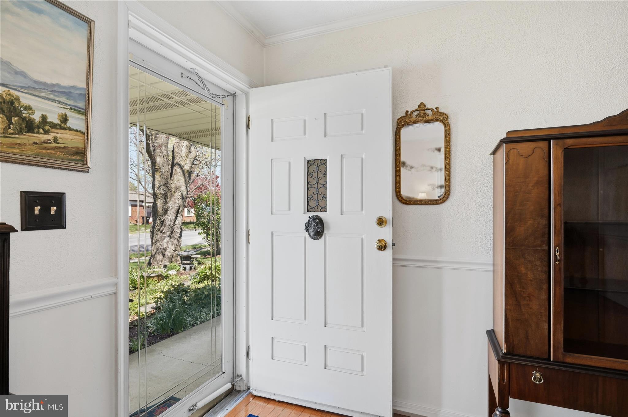 624 Butler Avenue Winchester, VA 22601 - Photo 6 of 37 Entry