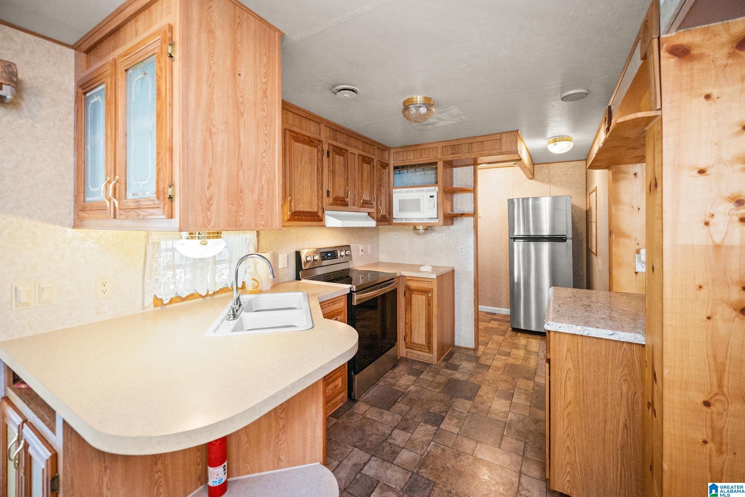 495 Elberta Loop Lillian, AL 36549 - Photo 13 of 66