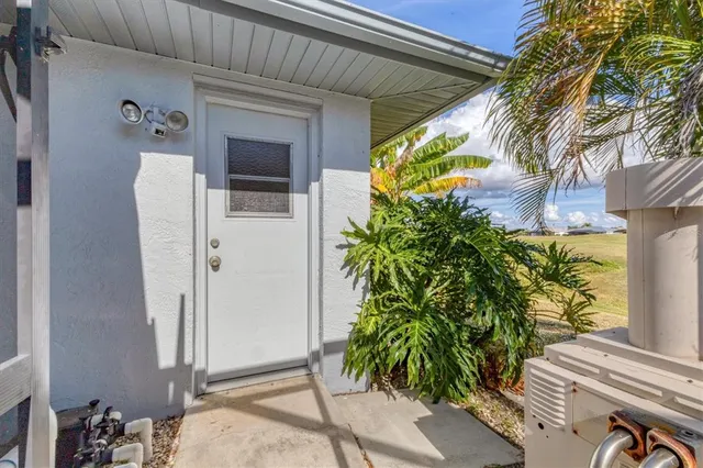 $400,000 | 228 Rotonda Circle, Rotonda West, FL 33947