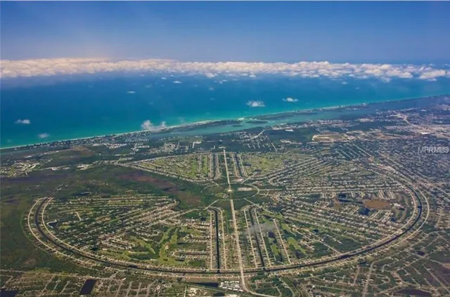 $400,000 | 228 Rotonda Circle, Rotonda West, FL 33947