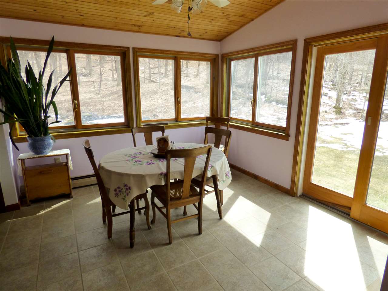 2560 Cider Mill Road Shaftsbury, VT 05262 - Photo 10 of 31 Gallery Image 10