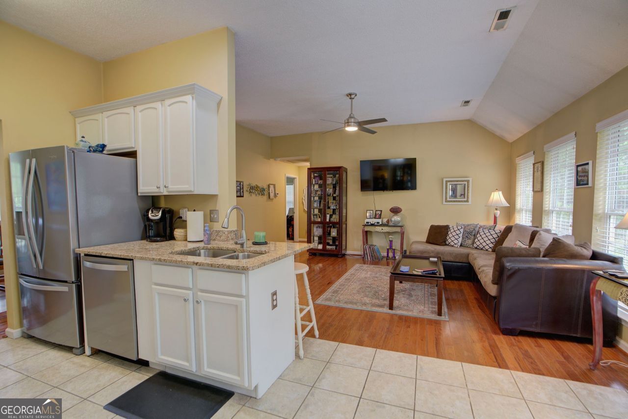 811 Shannon Circle Northeast Rome, GA 30161 - Photo 6 of 24