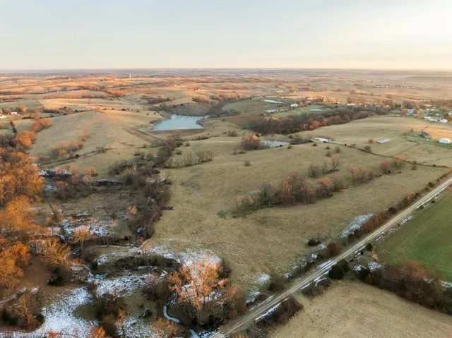 $424,600 | 0 Willow Road, Winigan, MO 63566