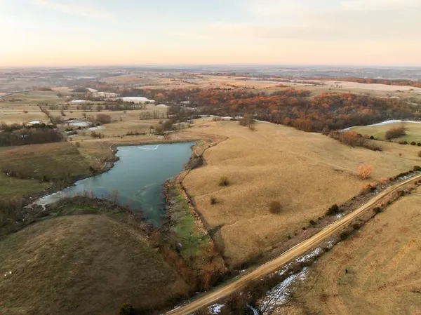 $424,600 | 0 Willow Road, Winigan, MO 63566