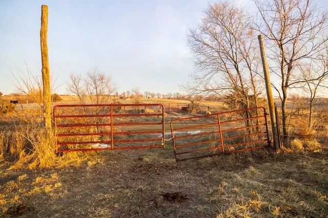 $424,600 | 0 Willow Road, Winigan, MO 63566