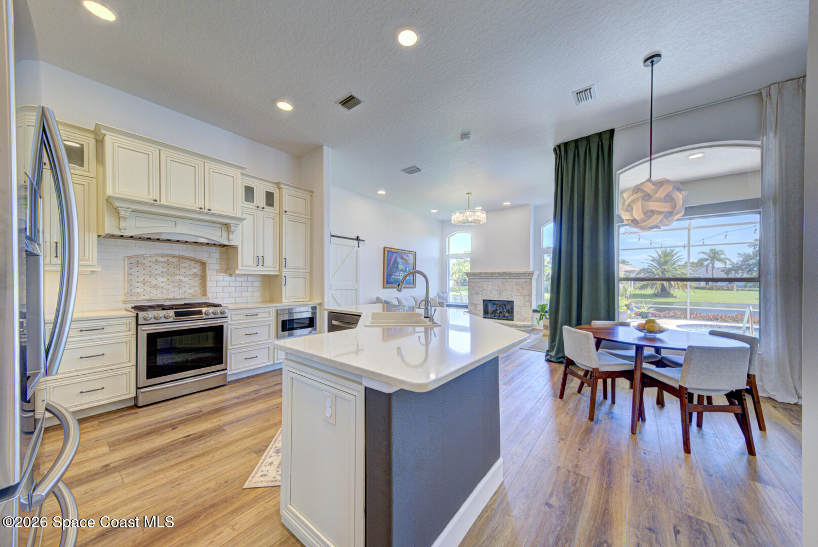 4070 Stoney Point Road Melbourne, FL 32940 - Photo 17 of 78 kitchen & breakfast nook