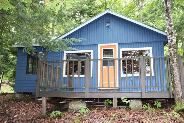 $154,900 | 8 Drake Lane, Oakfield, ME 04763