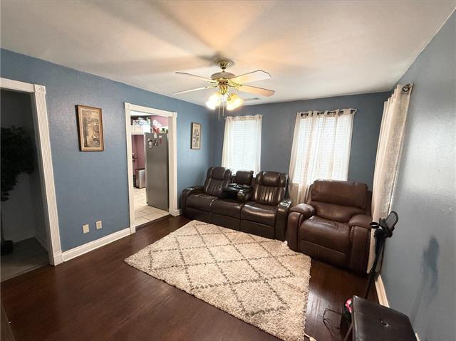 2012 Kansas Avenue Kenner, LA 70062 - Photo 3 of 17