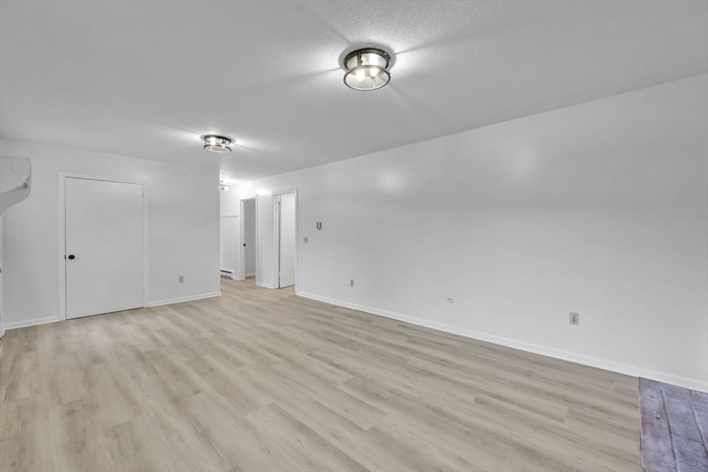 210 Strong Street Amherst, MA 01002 - Photo 31 of 40