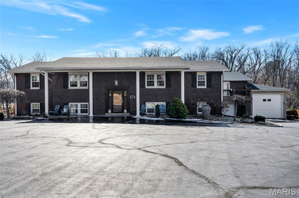 147 Scott Street Columbia, IL 62236 - Photo 1 of 61