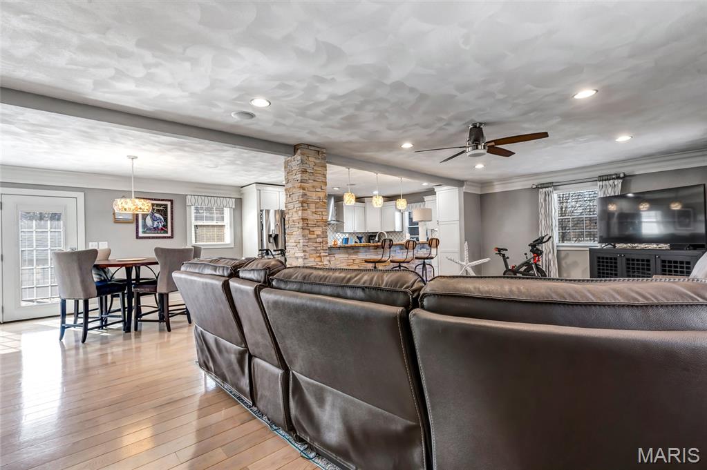 147 Scott Street Columbia, IL 62236 - Photo 7 of 61