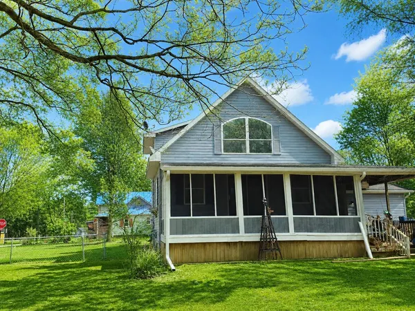 $285,000 | 243 East Catherine Street, Bellevue, MI 49021