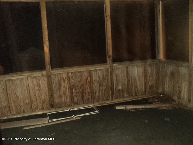 100 Rim Road Bartonsville, PA 18321 - Photo 8 of 9 Gallery Image 8