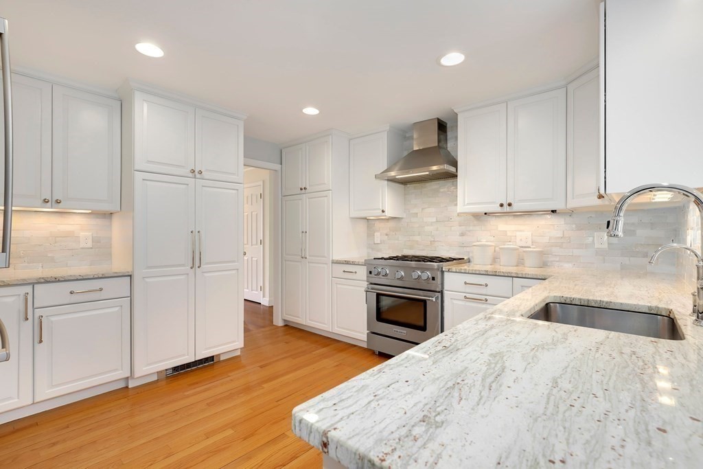 7 Dane Road Lexington, MA 02421 - Photo 16 of 39