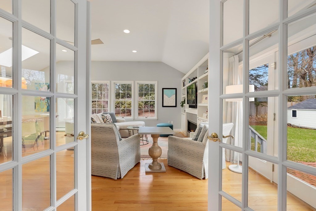 7 Dane Road Lexington, MA 02421 - Photo 6 of 39