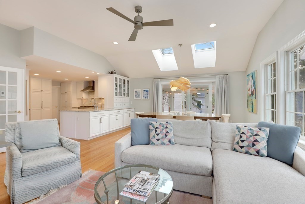 7 Dane Road Lexington, MA 02421 - Photo 9 of 39