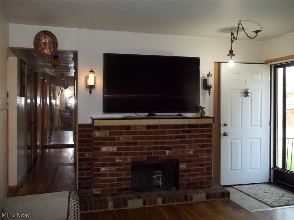 6822 Revere Road Cleveland, OH 44130 - Photo 10 of 34 Gallery Image 10