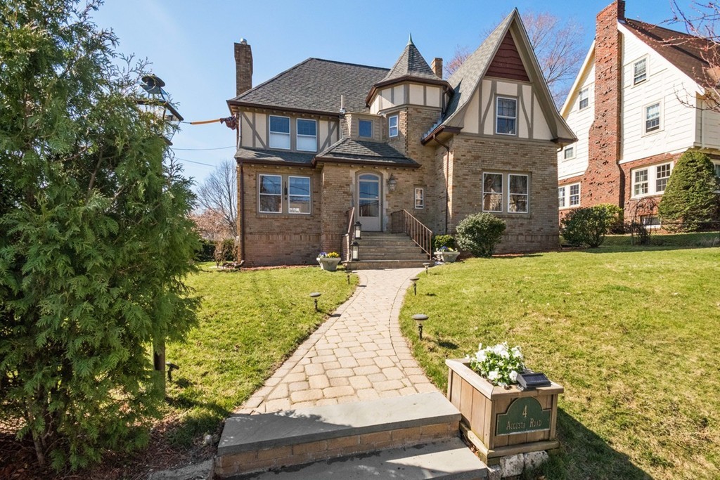 4 Augusta Road Milton, MA 02186 - Photo 1 of 26 Gallery Image 1