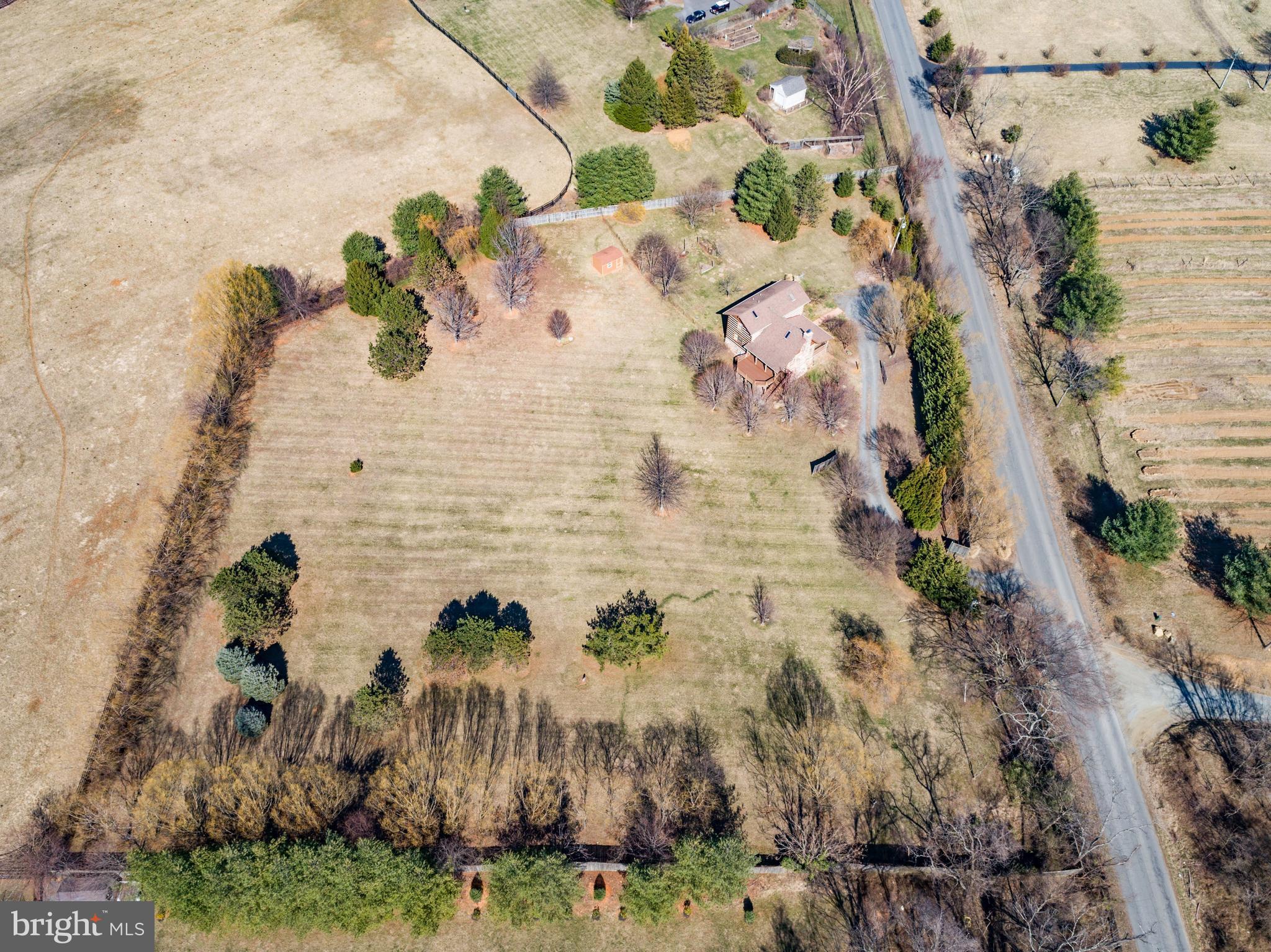 18797 Woodburn Road Leesburg, VA 20175 - Photo 26 of 26 Exterior (General)