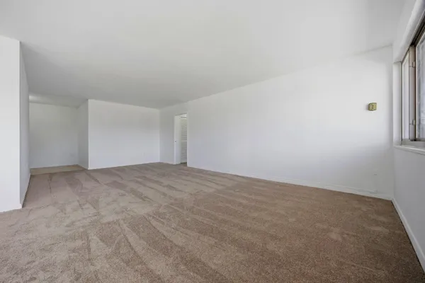 $135,000 | 7121 Park Heights Avenue, Unit 206, Baltimore, MD 21215