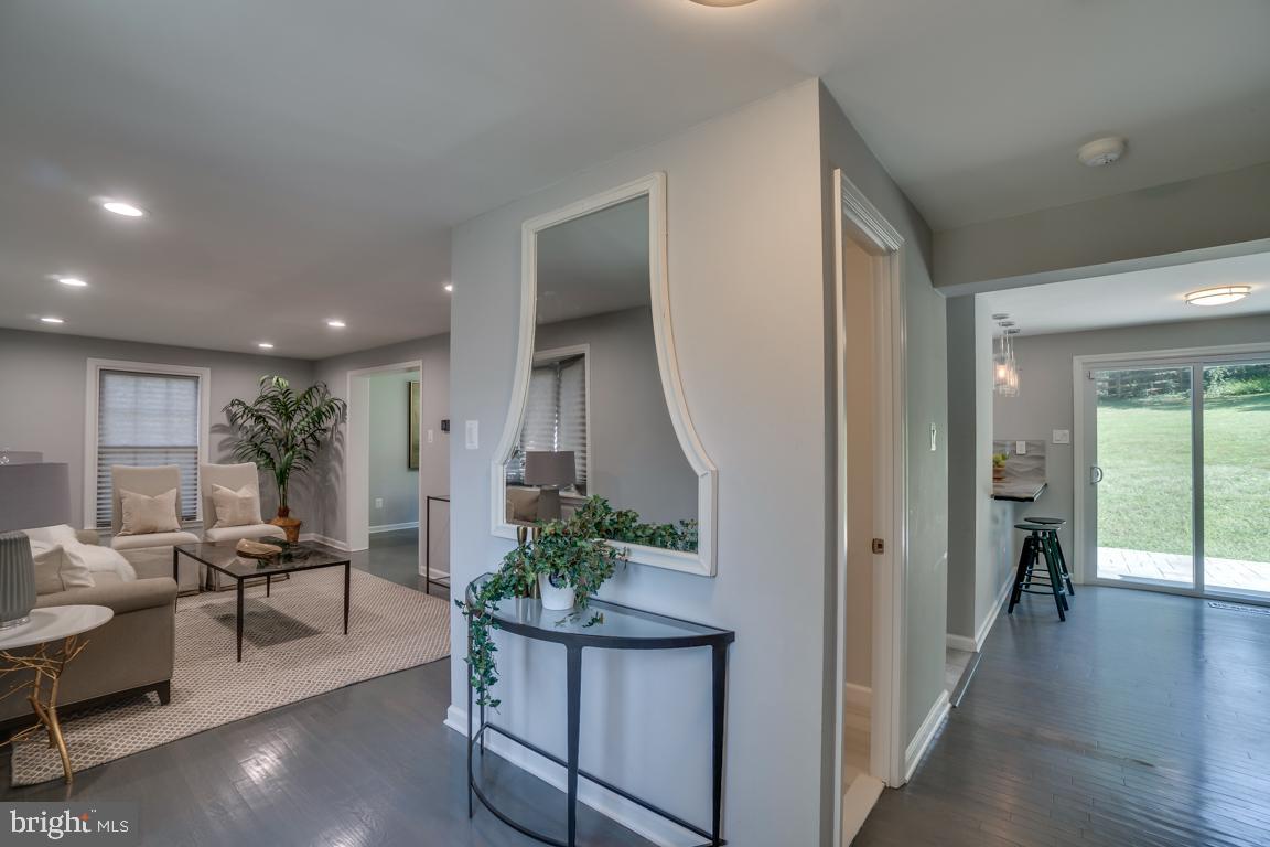 1803 Cranberry Lane Reston, VA 20191 - Photo 2 of 65 Gallery Image 2