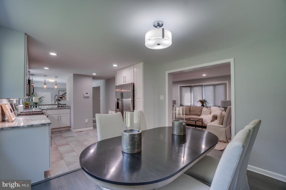 1803 Cranberry Lane Reston, VA 20191 - Photo 11 of 65 Gallery Image 11