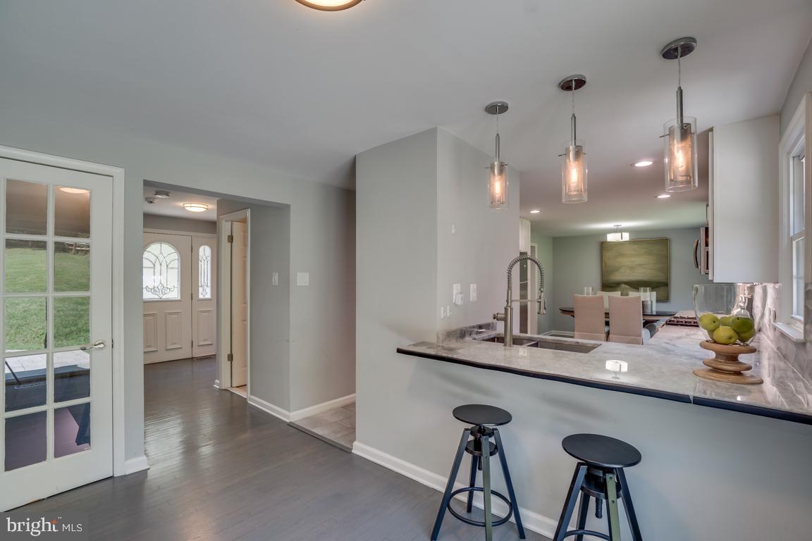 1803 Cranberry Lane Reston, VA 20191 - Photo 22 of 65 Gallery Image 22