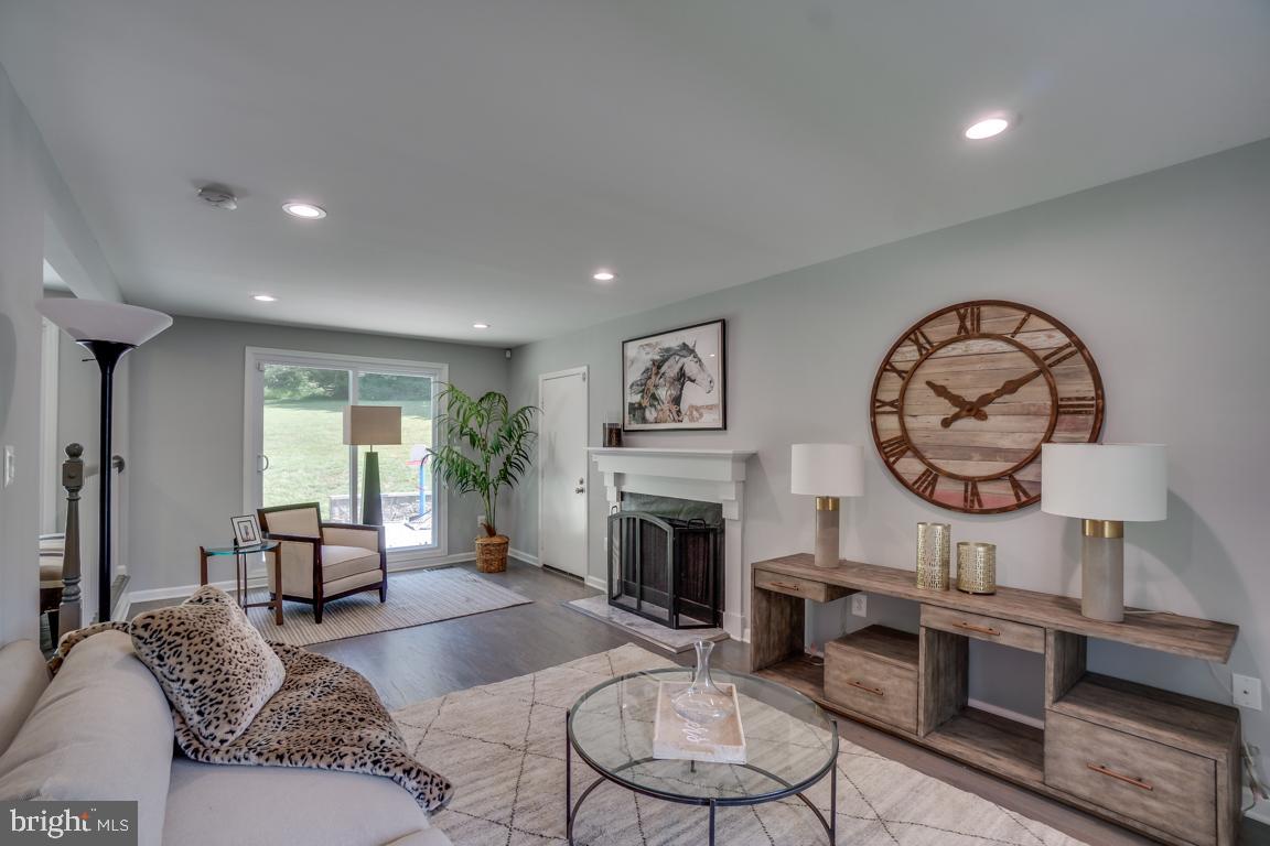 1803 Cranberry Lane Reston, VA 20191 - Photo 27 of 65 Gallery Image 27