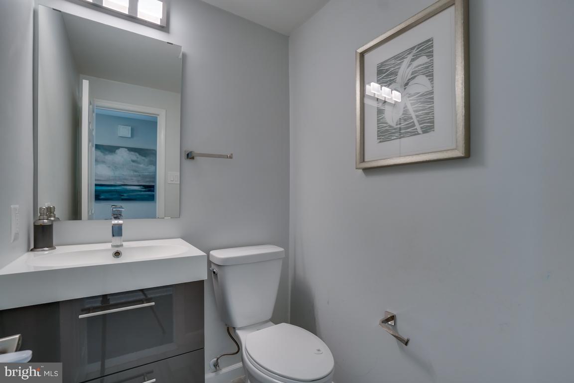 1803 Cranberry Lane Reston, VA 20191 - Photo 35 of 65 Gallery Image 35