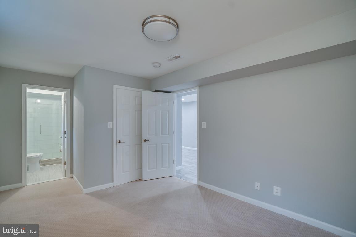 1803 Cranberry Lane Reston, VA 20191 - Photo 47 of 65 Gallery Image 47