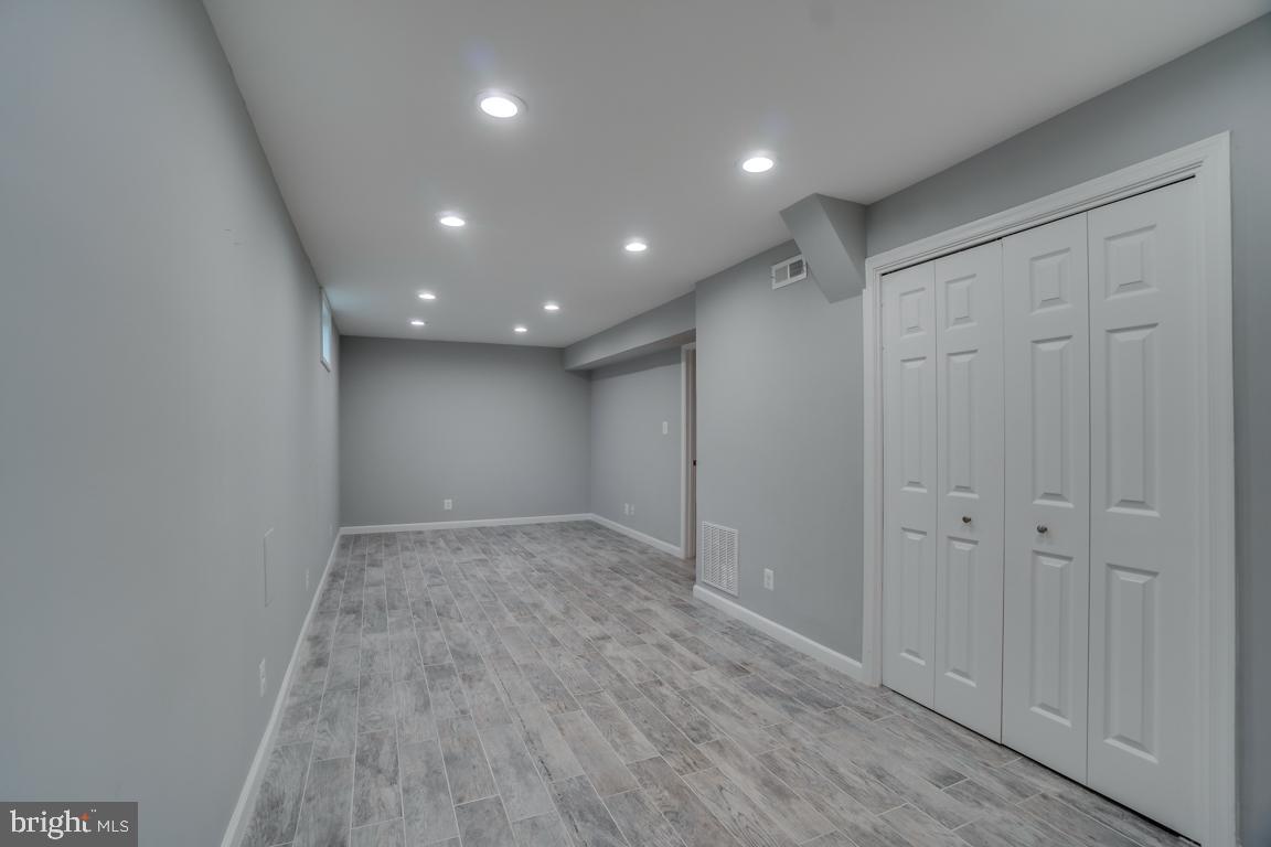 1803 Cranberry Lane Reston, VA 20191 - Photo 49 of 65 Gallery Image 49