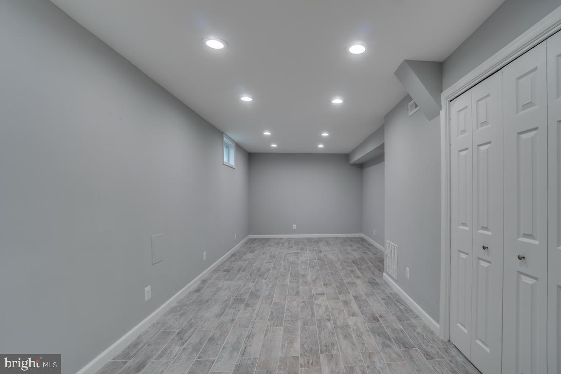 1803 Cranberry Lane Reston, VA 20191 - Photo 50 of 65 Gallery Image 50