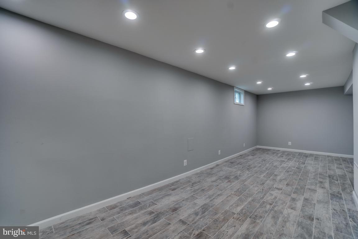 1803 Cranberry Lane Reston, VA 20191 - Photo 51 of 65 Gallery Image 51