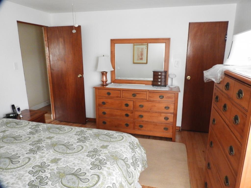 2902 Country Club Road Endwell, NY 13760 - Photo 10 of 18 Gallery Image 10