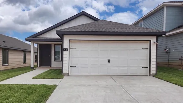 $228,990 | 1635 Blaire Drive, Tyler, TX 75704