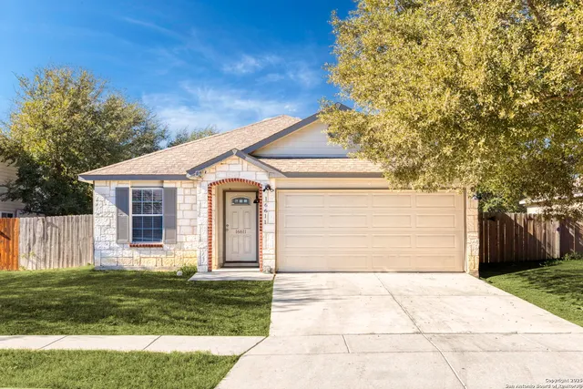 $274,900 | 16611 Emerald, Selma, TX 78154