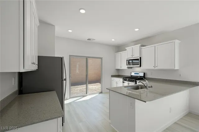 $419,900 | 6748 High Cascade Avenue, Las Vegas, NV 89156