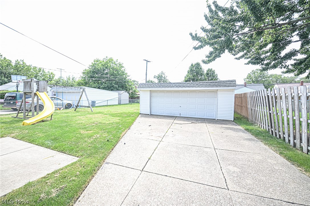 386 Clarmont Road Willowick, OH 44095 - Photo 26 of 26 2 CAR GARAGE